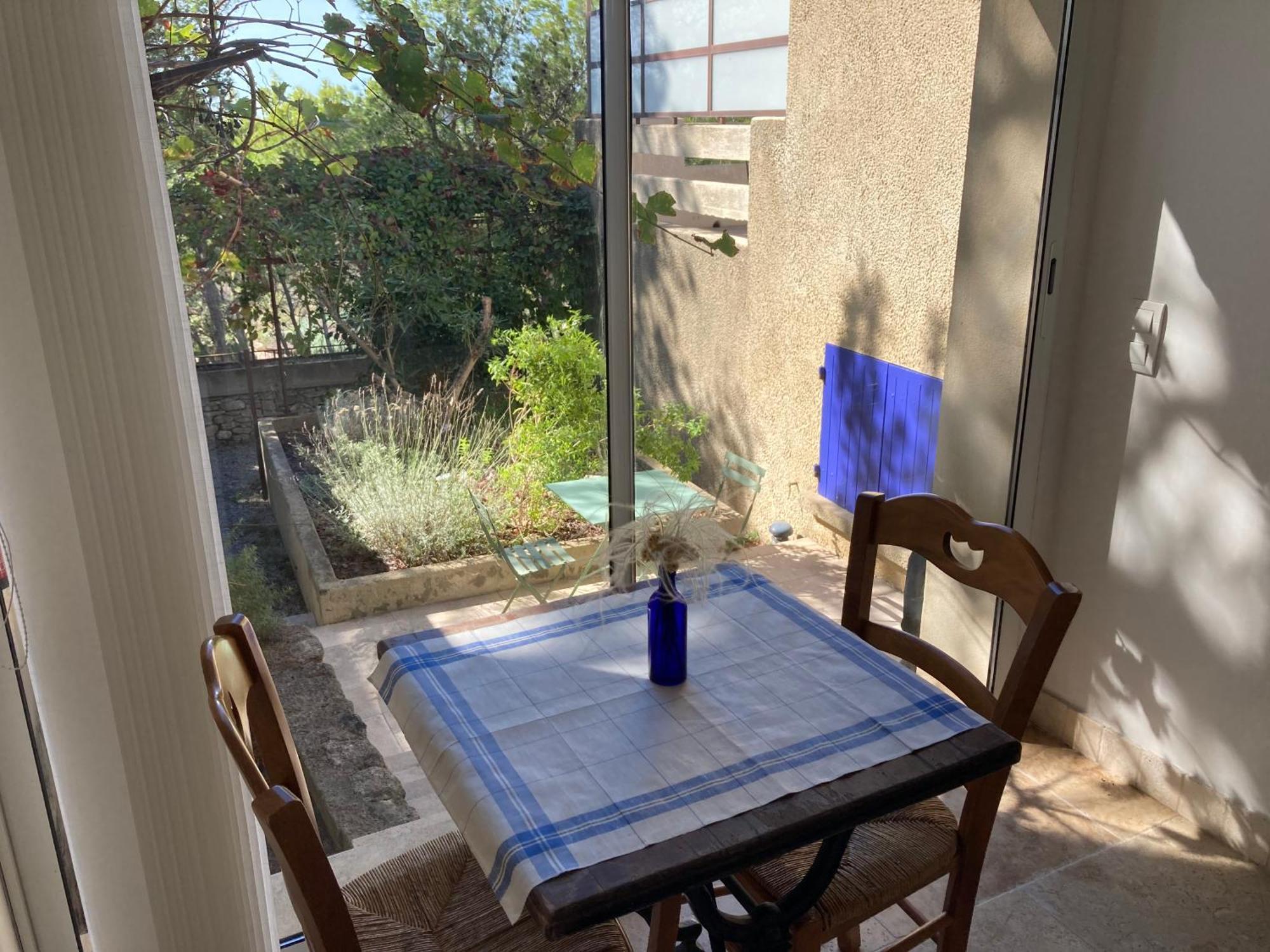 Les Taillades Le Gite Sous Les Pins מראה חיצוני תמונה